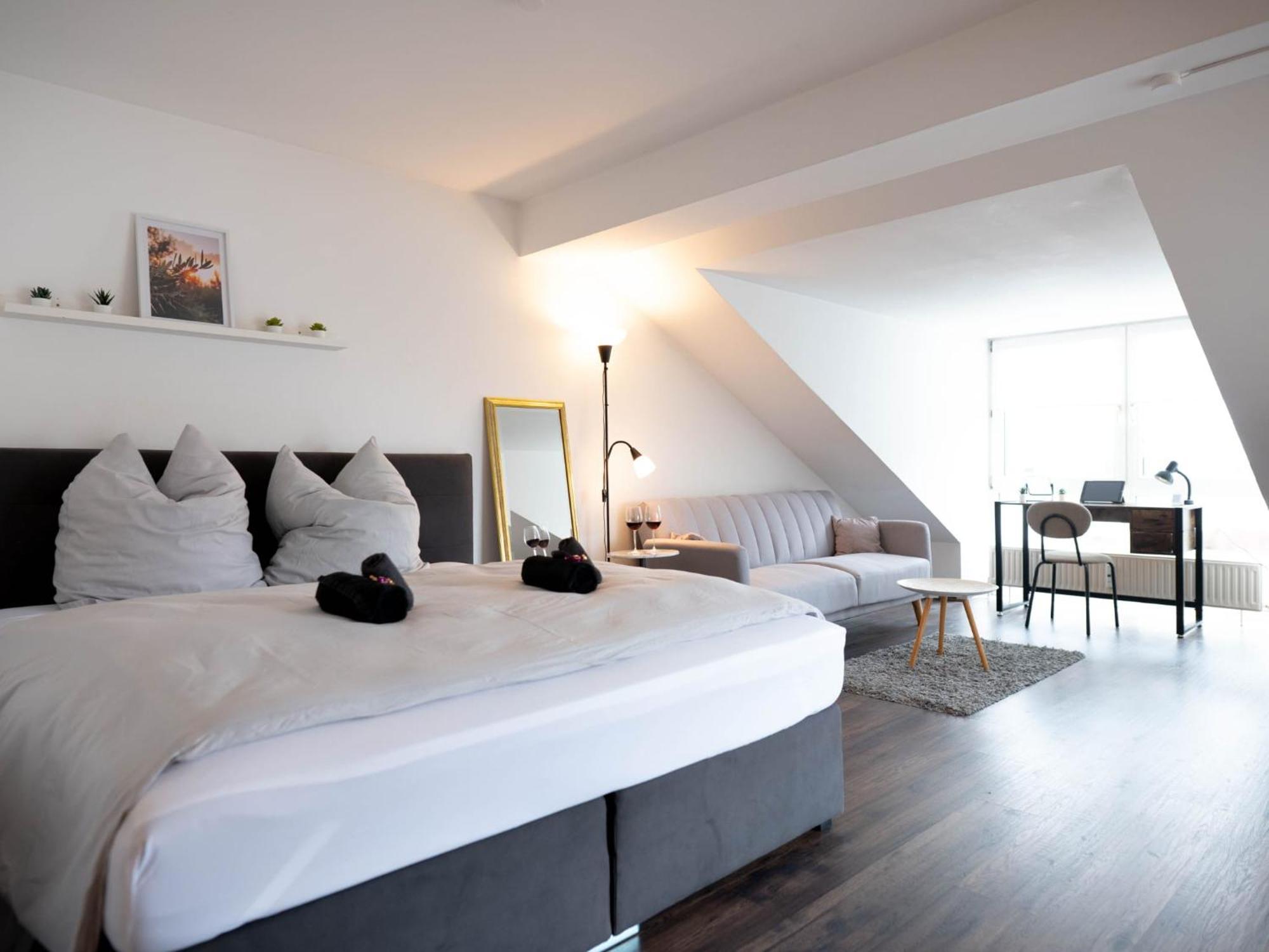 Studio Mit Balkon Coburg Exterior foto